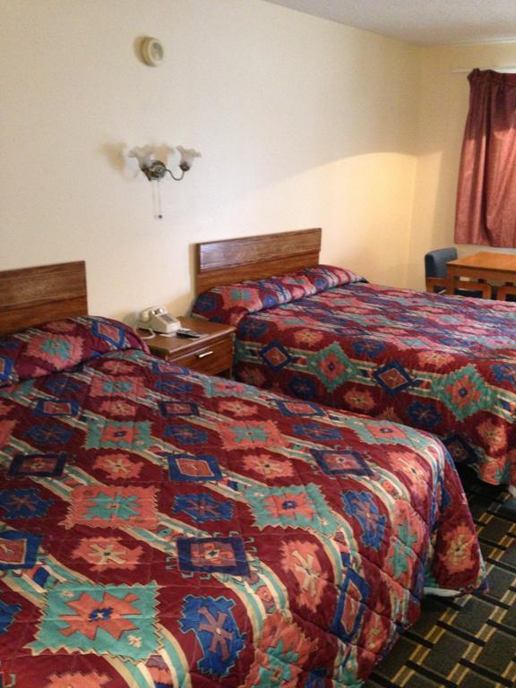 Holiday Pines Motel Jay Rom bilde
